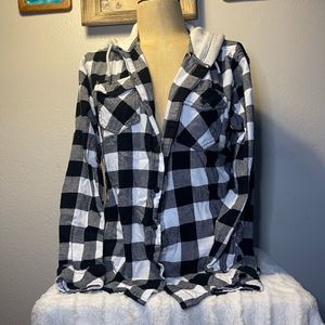 Hurley Hoodie Size M black white Buffalo plaid EUC